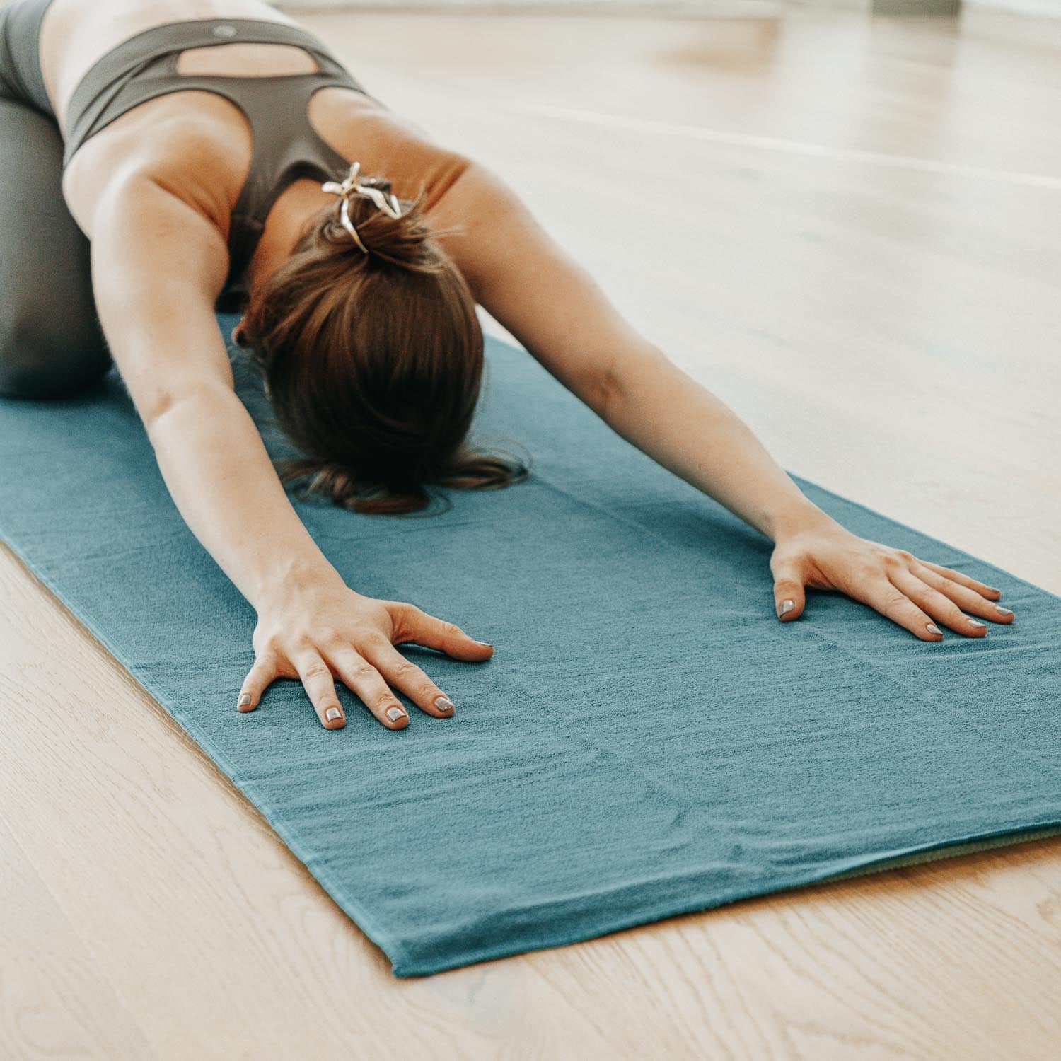 Yoga handdoek GRIP microvezel antislip noppen - 183 x 61 cm